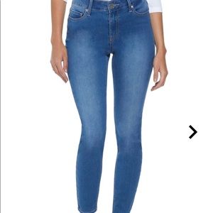 Guess Tahiana jeans size 31